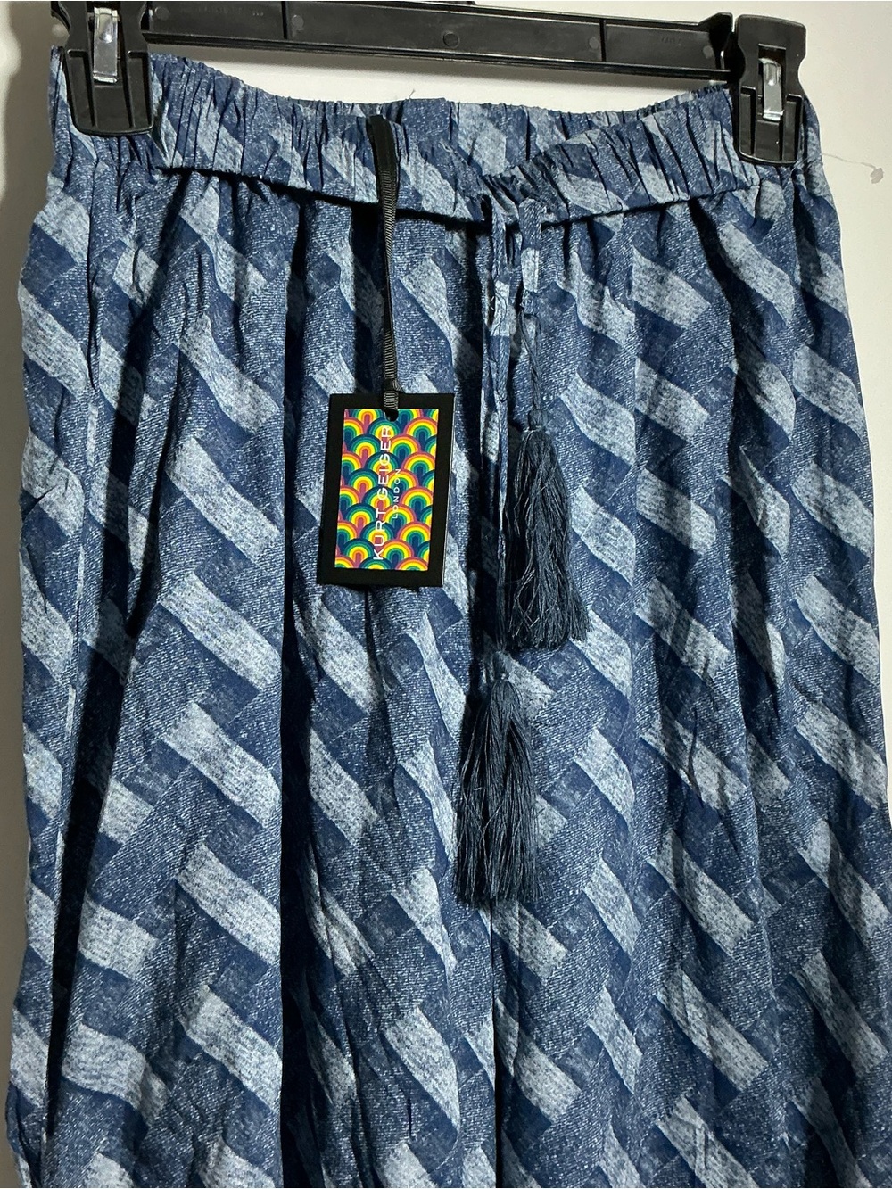 Kurt Geiger London resort trousers in a blue denim-effect fabric S & M